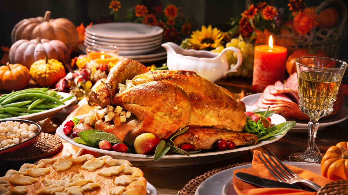 Thanksgiving Dinner Do’s and Don’ts Guide For Dogs 2 AlexRathsGetty Images Pro