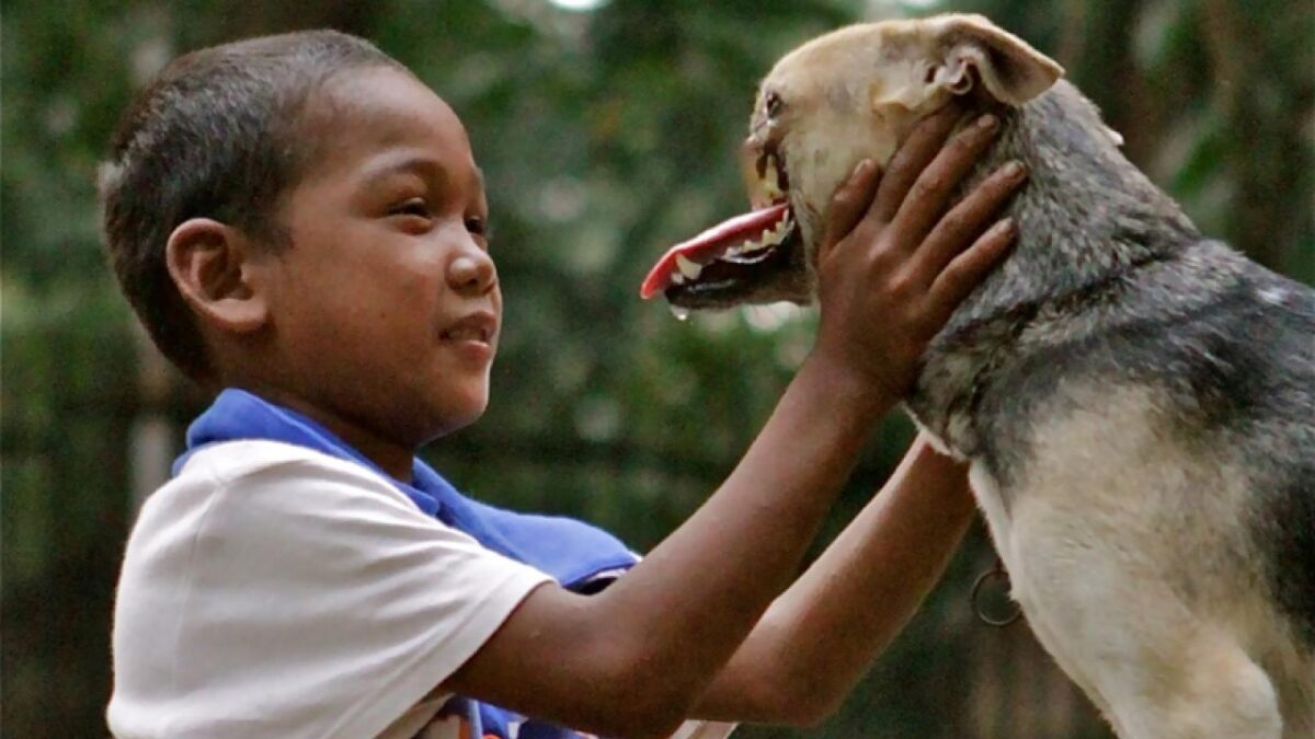 Kabang with child (📷: UC Davis)
